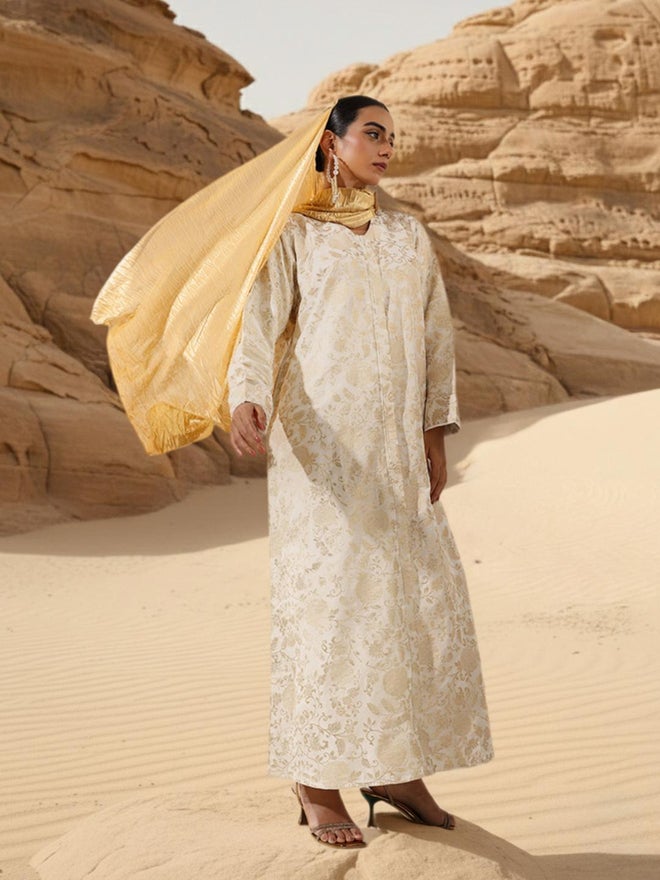 ISHIN White Relaxed Jacquard Abaya with Crinkled Hijab - Image 1